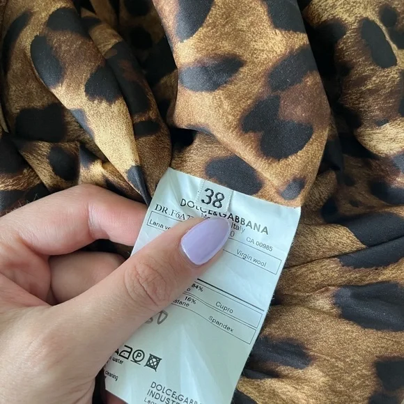 DOLCE & GABBANA| WOOL MIDI DRESS - Picture 11 of 16